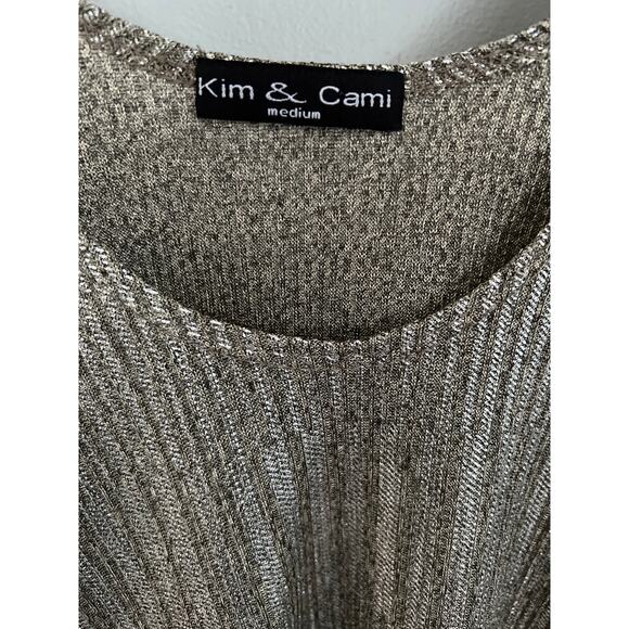 Kim & Cami size M gold metallic dolman sleeve blouse slinky shimmer short slv - Picture 2 of 7